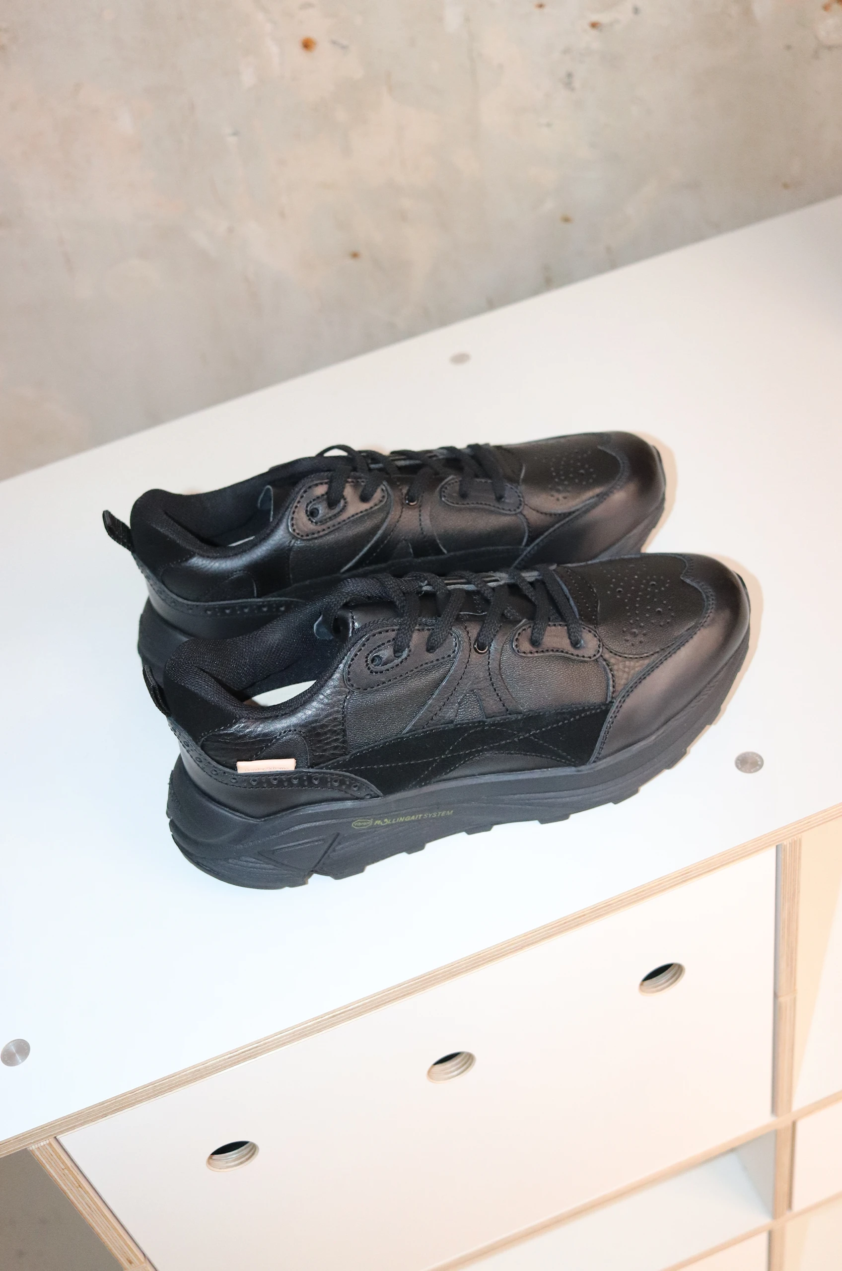 Hender Scheme – Shoes QN-S-POL – Black 3 Hender Scheme – Shoes QN-S-POL – Black