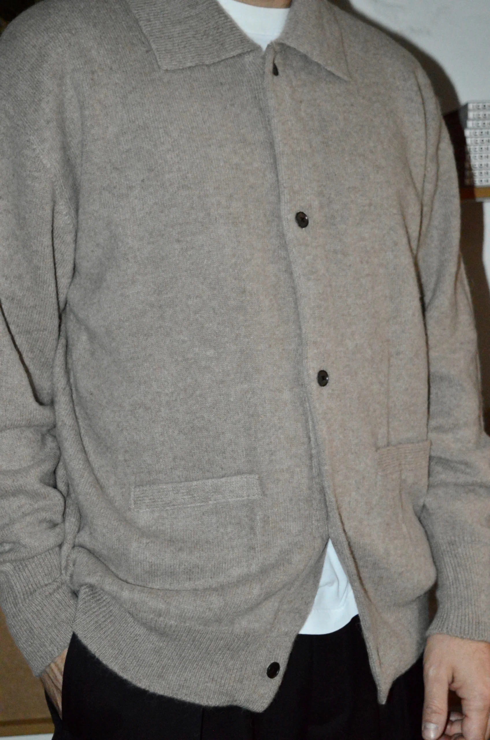 SSSTEIN – Cardigan ST.994 – Beige 4 SSSTEIN – Cardigan ST.994 – Beige – Image 2