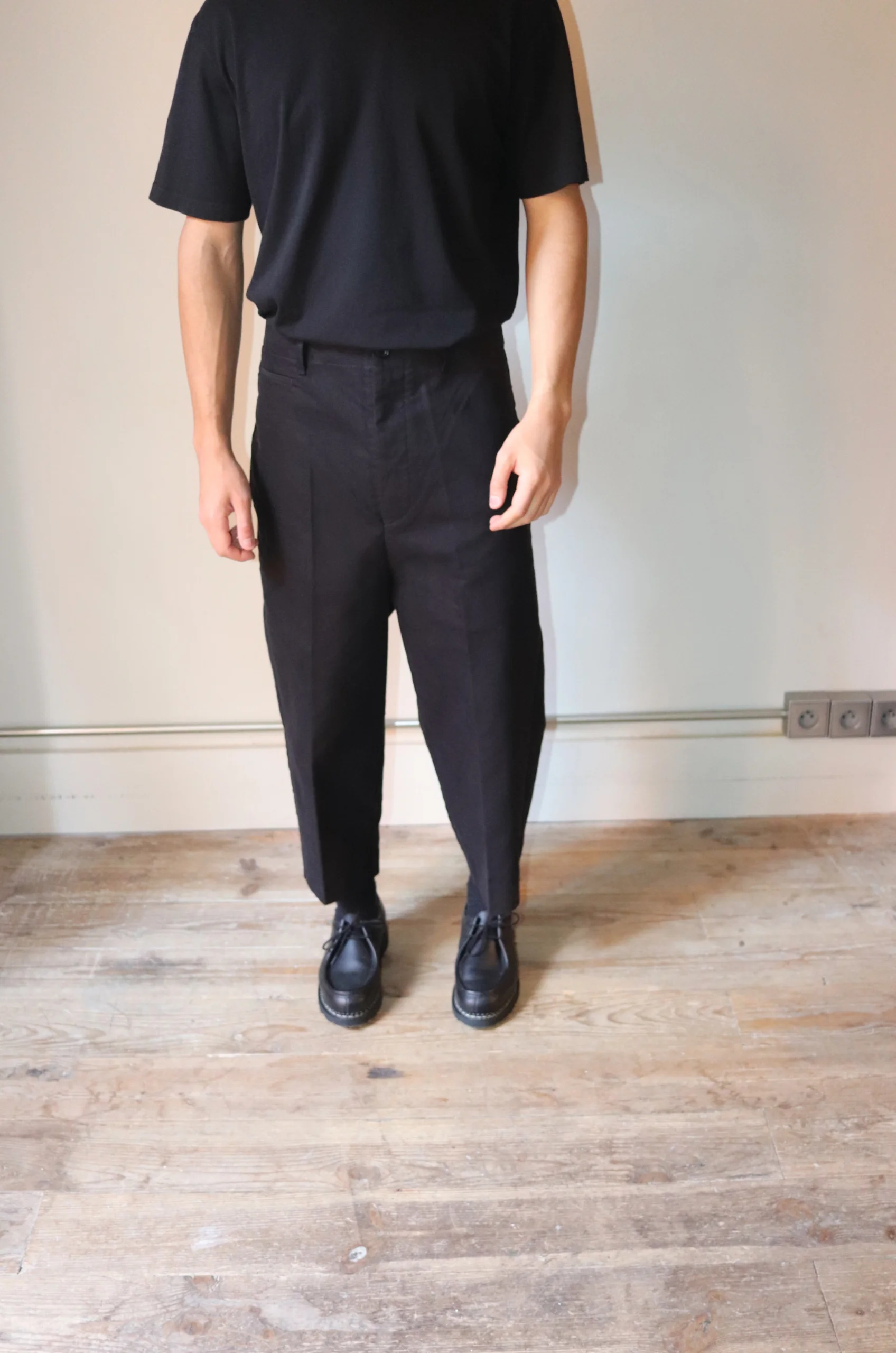 RDV O Globe – BRUCE Pant 242PA003 – Black 3 RDV O Globe – BRUCE Pant 242PA003 – Black