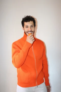 Andersen-Andersen – Navy Full Zip Pockets – Orange -Salomon Boutique IMG 3320