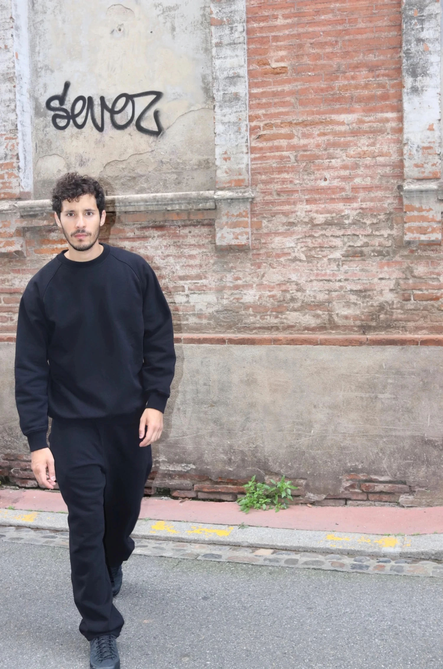 Comoli – Sweat Shirt Z01-05002 – Fade Black 3 Comoli – Sweat Shirt Z01-05002 – Fade Black