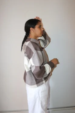 Quitan – L/S Open Color Shirt 4250006 – Brown