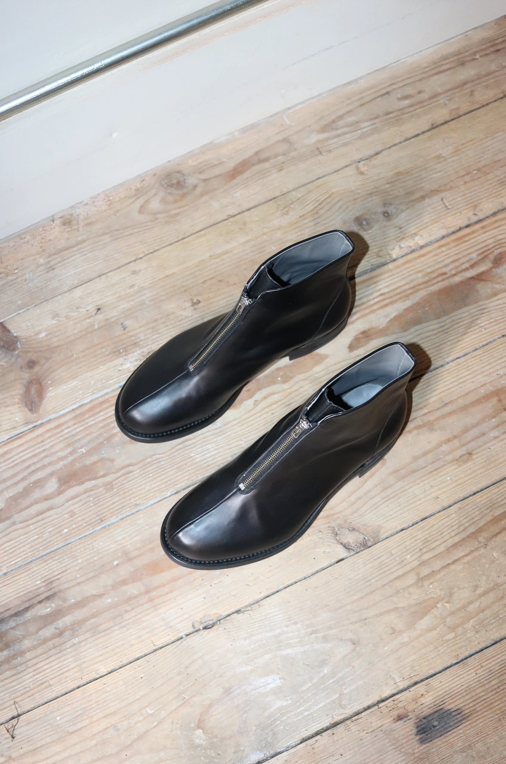 Lady White X Phigvel – Aviator Zip Boots – Black 4 Lady White X Phigvel – Aviator Zip Boots – Black – Image 2