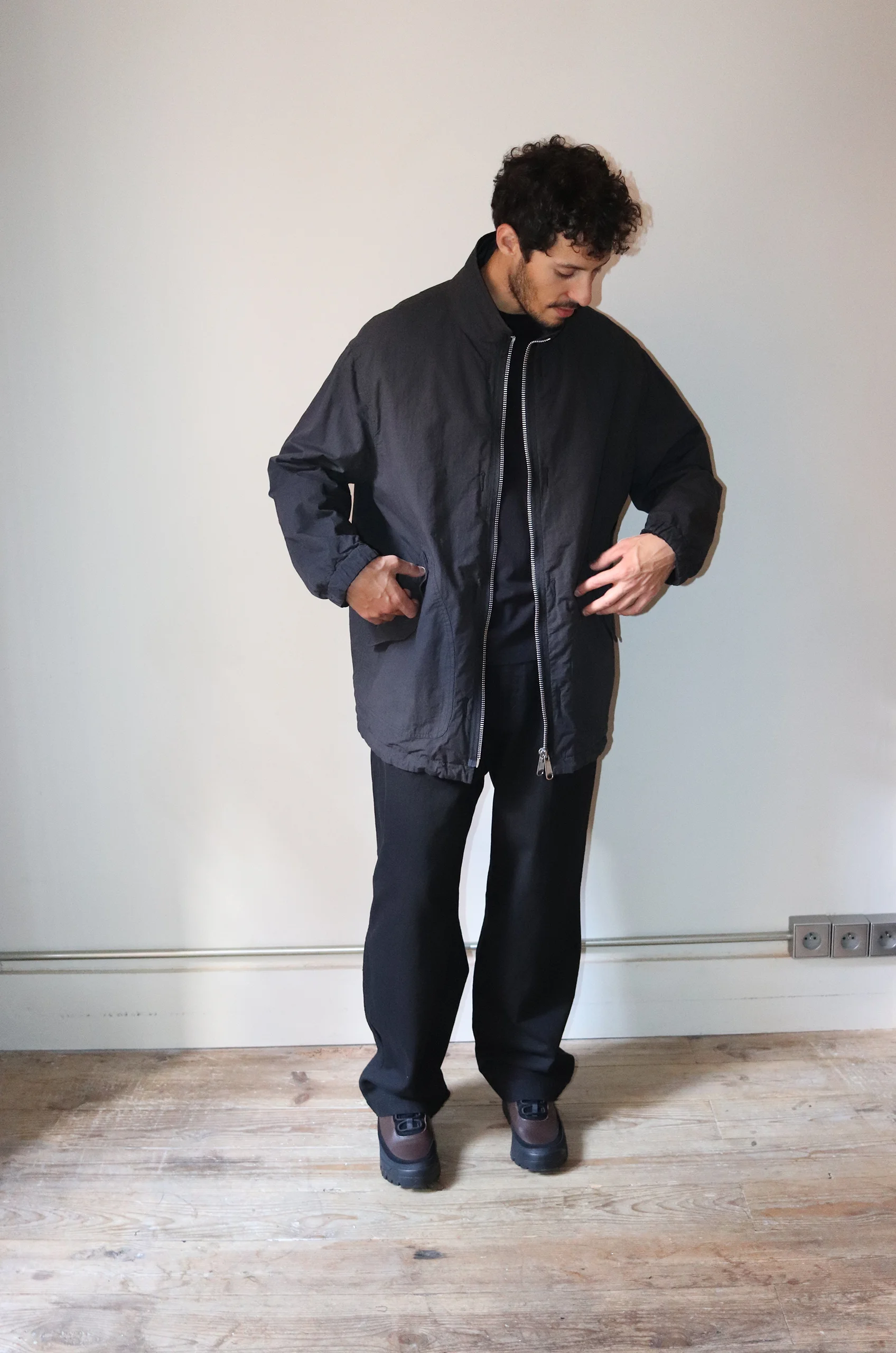 Sage De Cret – High Density CO/NY X CO/PO/WO Twill Reversible Military Jacket 31-40-3284 – Black 3 Sage De Cret – High Density CO/NY X CO/PO/WO Twill Reversible Military Jacket 31-40-3284 – Black