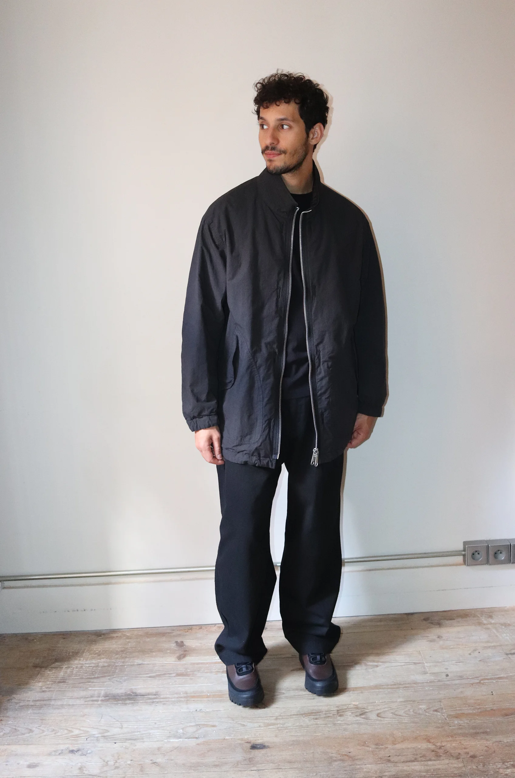 Sage De Cret – High Density CO/NY X CO/PO/WO Twill Reversible Military Jacket 31-40-3284 – Black 4 Sage De Cret – High Density CO/NY X CO/PO/WO Twill Reversible Military Jacket 31-40-3284 – Black – Image 2