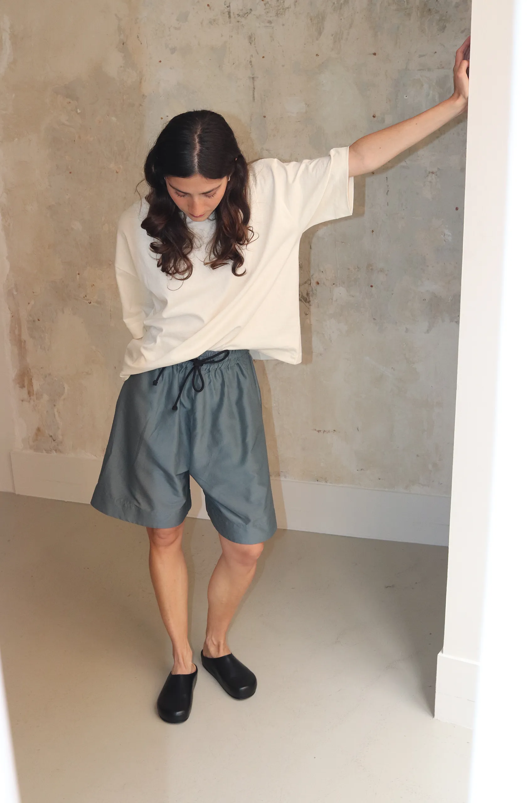 Toogood – The Diver Short – Lead 4 Toogood – The Diver Short – Lead – Image 2