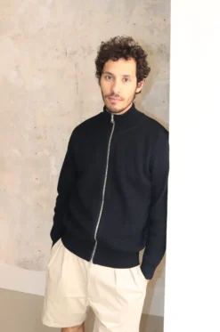 Yonetomi – Marcerised Pullover Knit Blouson 85242002 – Black Navy