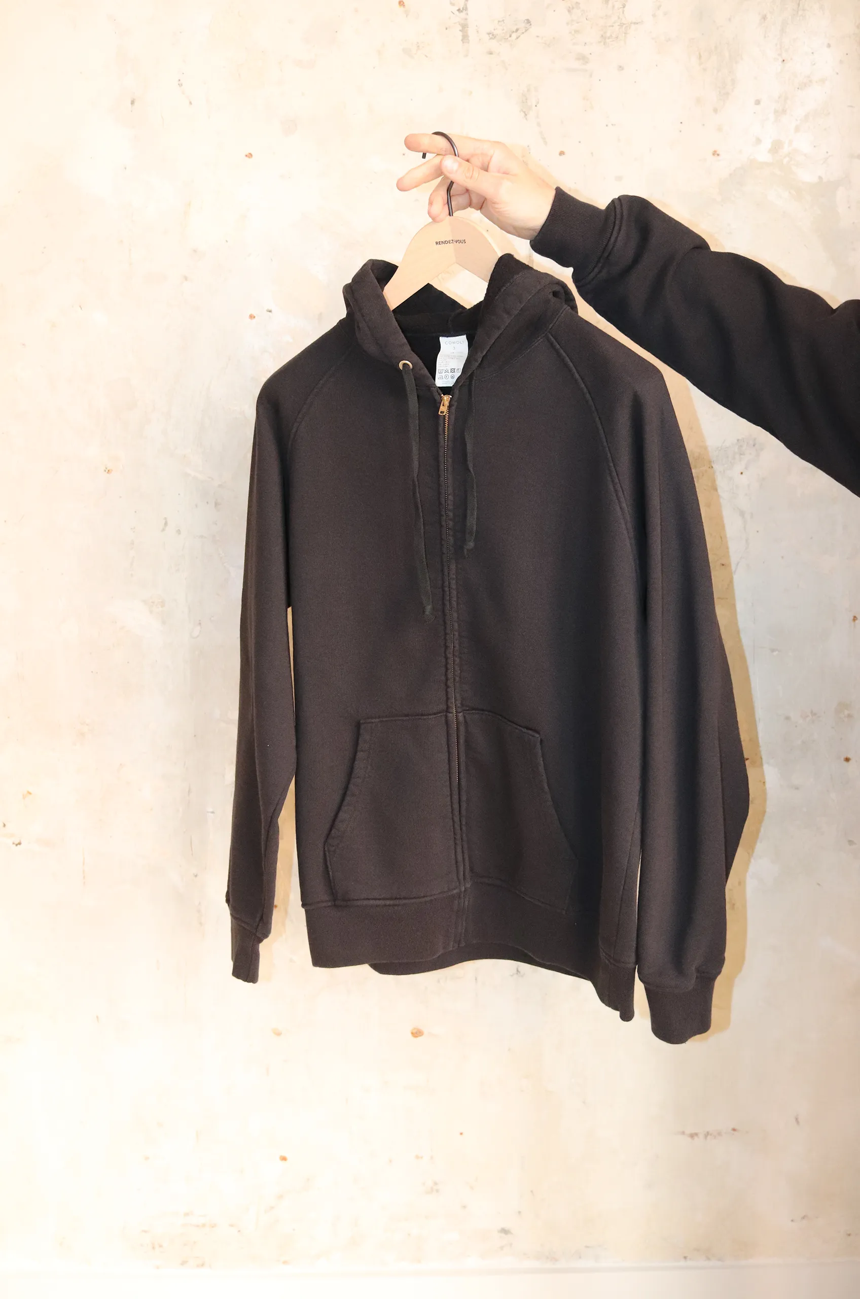 Comoli – Hoodie Z01-05004 – Fade Black 4 Comoli – Hoodie Z01-05004 – Fade Black – Image 2