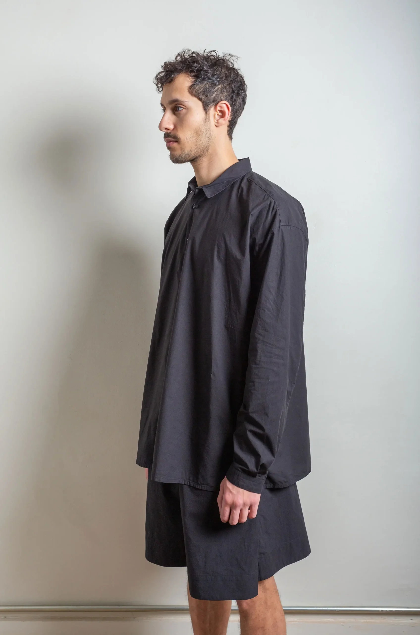 Toogood – The Draughtsman Shirt – Poplin Flint 5 Toogood – The Draughtsman Shirt – Poplin Flint – Image 3