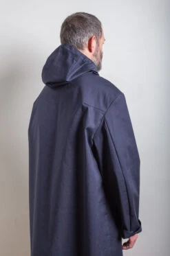Mackintosh – Gents Wolfson Overcoat – Navy -Salomon Boutique rdv Mackintosh 04 scaled 1