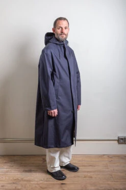 Mackintosh – Gents Wolfson Overcoat – Navy -Salomon Boutique rdv Mackintosh 07 scaled 1