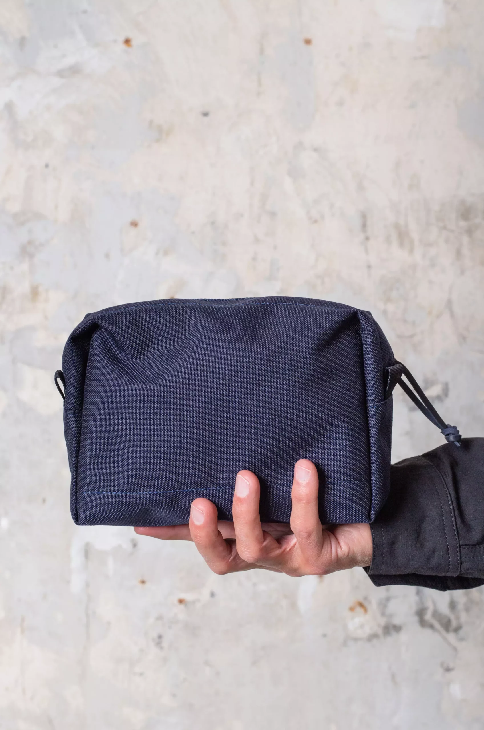 Aeta – Pouch: L NY10 – Navy 3 Aeta – Pouch: L NY10 – Navy