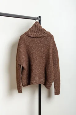 Album Di Famiglia – HK ECO Dolce Vita – Coffee 13 Album Di Famiglia – HK ECO Dolce Vita – Coffee -Salomon Boutique rdv album 04 scaled 2