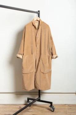 Album Di Famiglia – Velvet Loose Coat – Sugar -Salomon Boutique rdv album 05 scaled 1