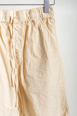 Album Di Famiglia – Wide & Short Trousers TC – Cream -Salomon Boutique rdv album 20 scaled 2