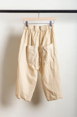 Album Di Famiglia – Wide & Short Trousers TC – Cream -Salomon Boutique rdv album 21 scaled 2