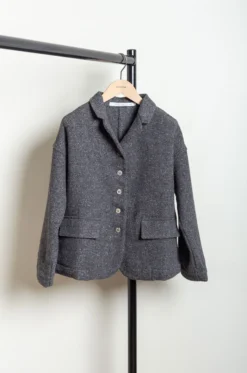 Album Di Famiglia – Loose Blazer HW – Pepper -Salomon Boutique rdv album 45 scaled 2