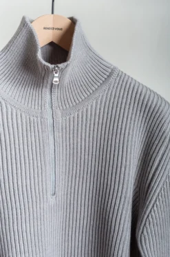 Andersen-Andersen – Navy Half Zip – Light Grey -Salomon Boutique rdv andersen 45 scaled 1