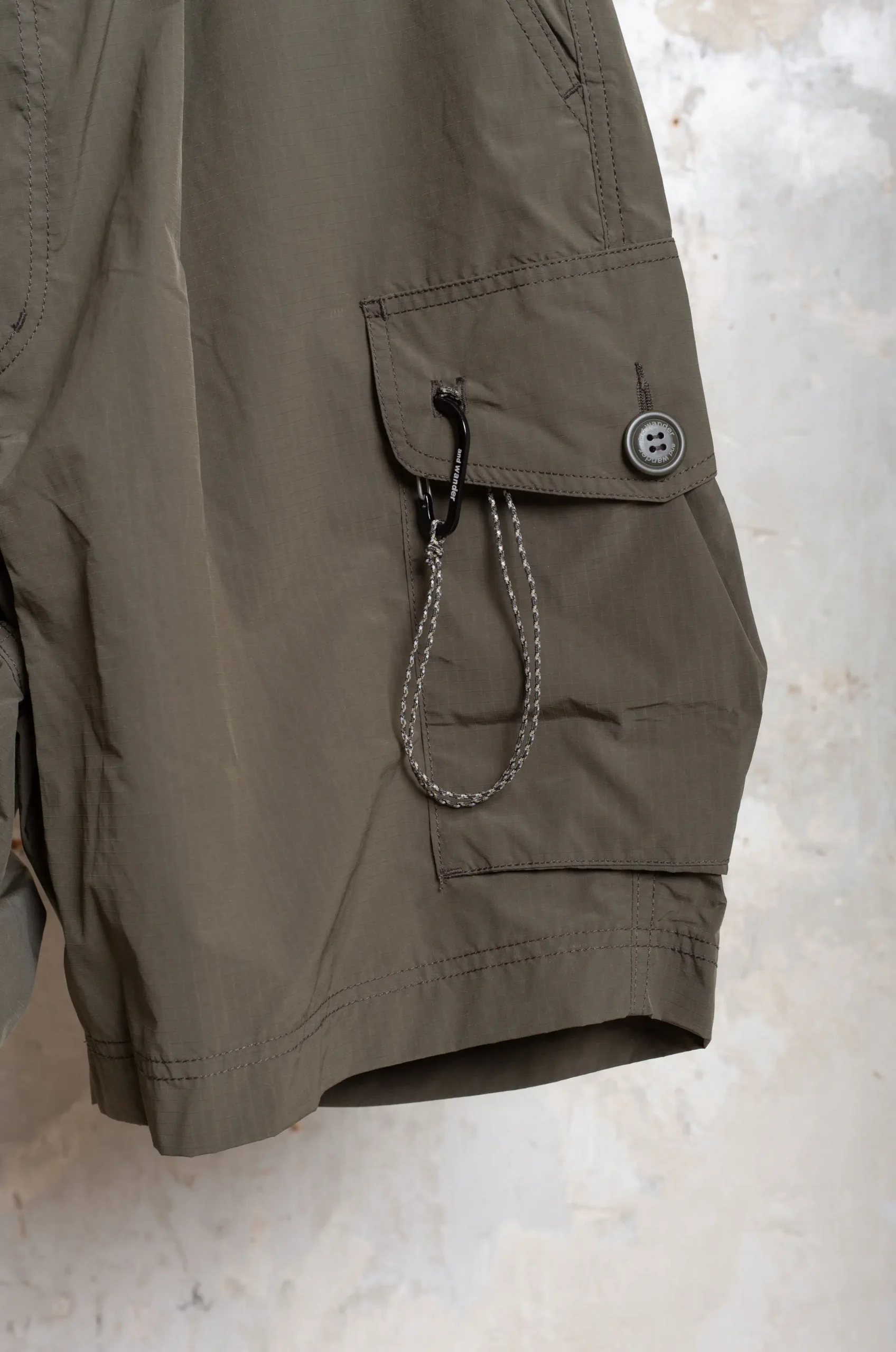 And Wander – Oversized Cargo Short Pants – Khaki 4 And Wander – Oversized Cargo Short Pants – Khaki – Image 2
