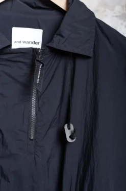 And Wander – Water Repellent Light Jacket 2 – Black -Salomon Boutique rdv andwander 21 scaled 1