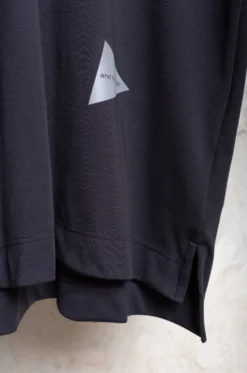 And Wander – Seamless SS T – Black 9 And Wander – Seamless SS T – Black -Salomon Boutique rdv andwander 28 scaled 1