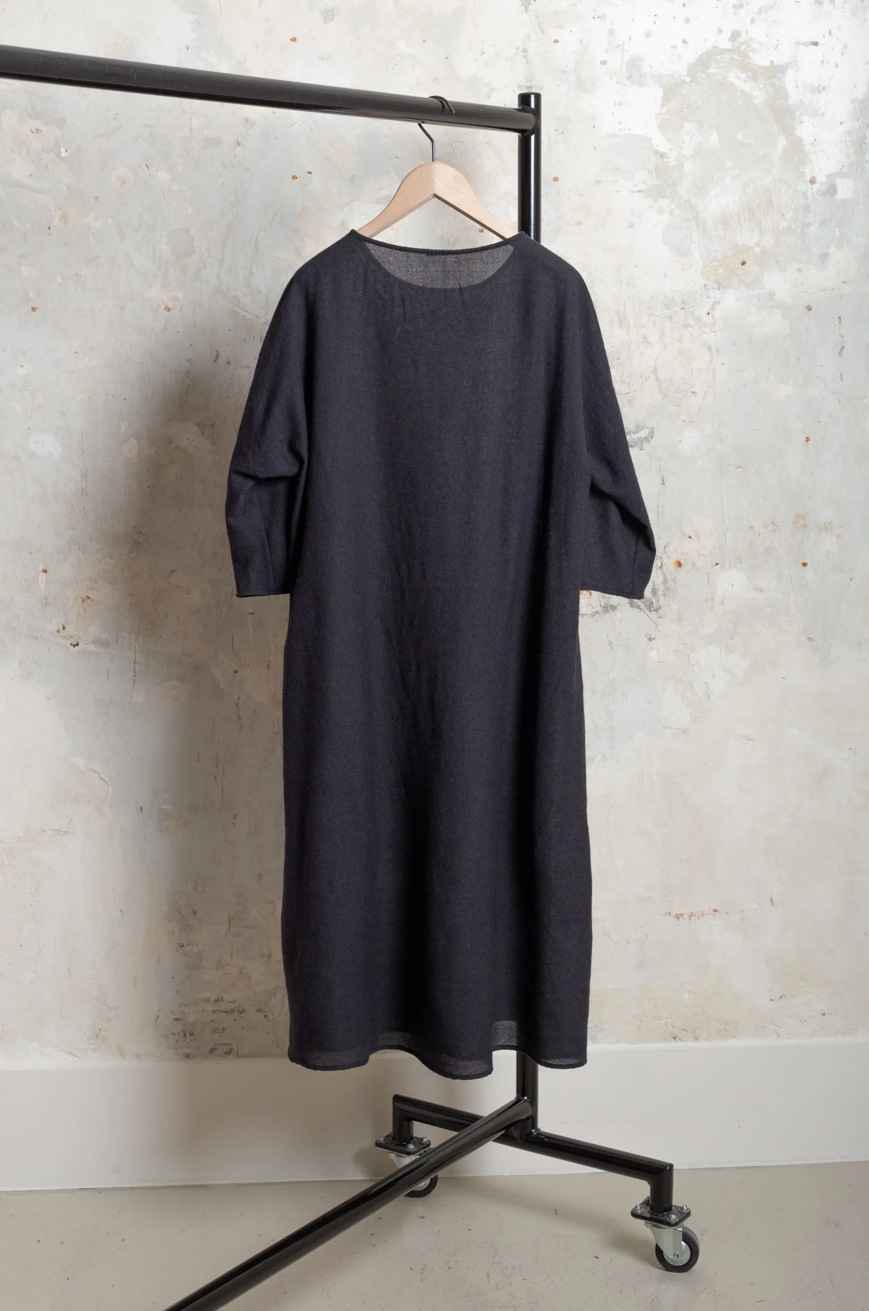 ApuntoB – Dress P1894/TS820 – Black 6 ApuntoB – Dress P1894/TS820 – Black – Image 4