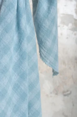 ApuntoB – Stole P1909/TS831 – Sea 7 ApuntoB – Stole P1909/TS831 – Sea -Salomon Boutique rdv apuntob 98 scaled 1