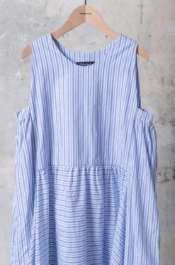 Bergfabel – Apron Dress BFWSK36/K12 – Stripe -Salomon Boutique rdv bergfabel 96 scaled 1