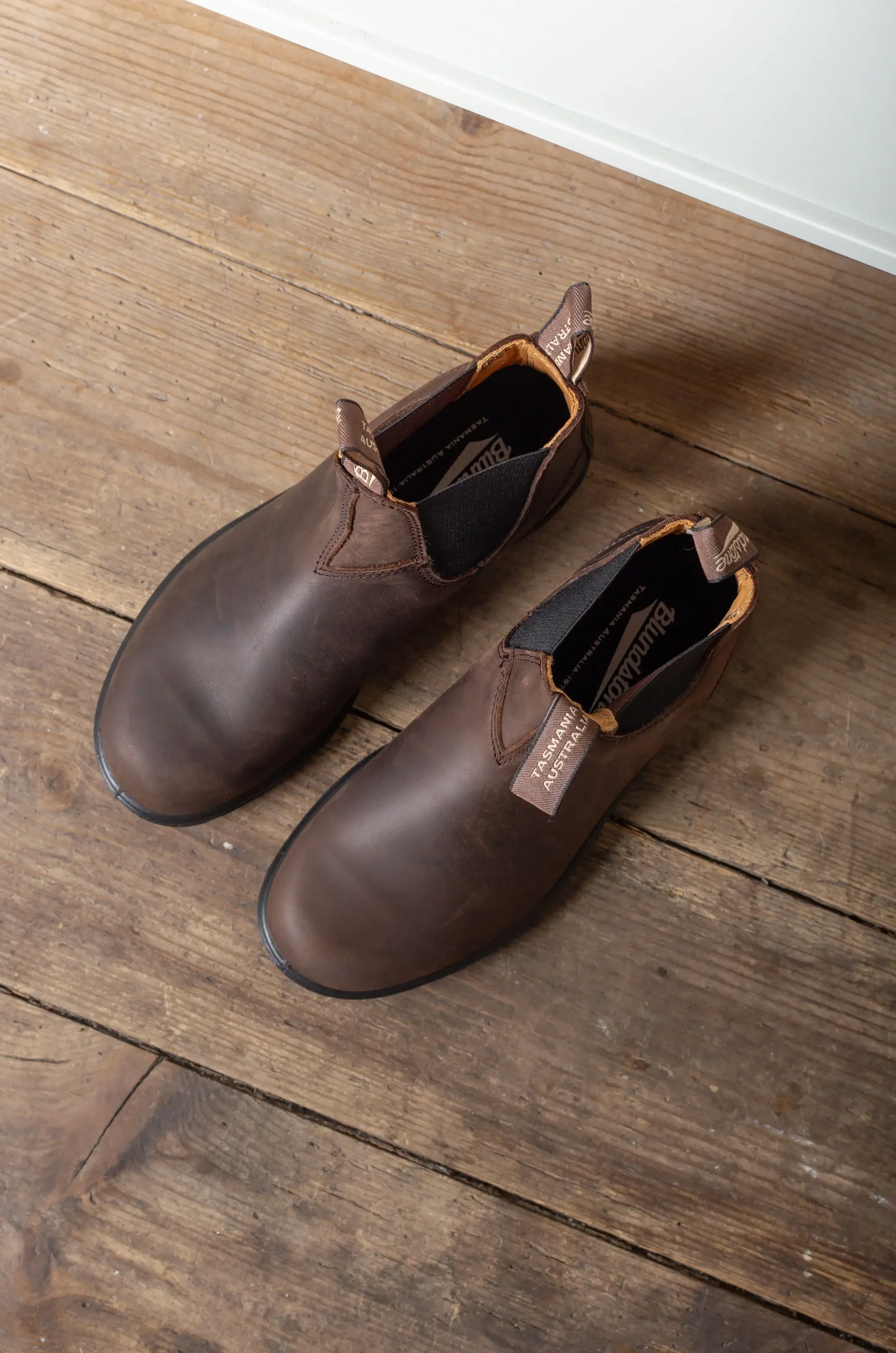 Blundstone – Women Classic Chelsea Boots – Seal Brown 4 Blundstone – Women Classic Chelsea Boots – Seal Brown – Image 2