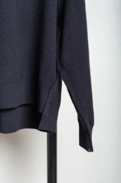 CAMIEL FORTGENS – Frankenstein V-Neck – Black 10 CAMIEL FORTGENS – Frankenstein V-Neck – Black -Salomon Boutique rdv camiel 62 scaled 1