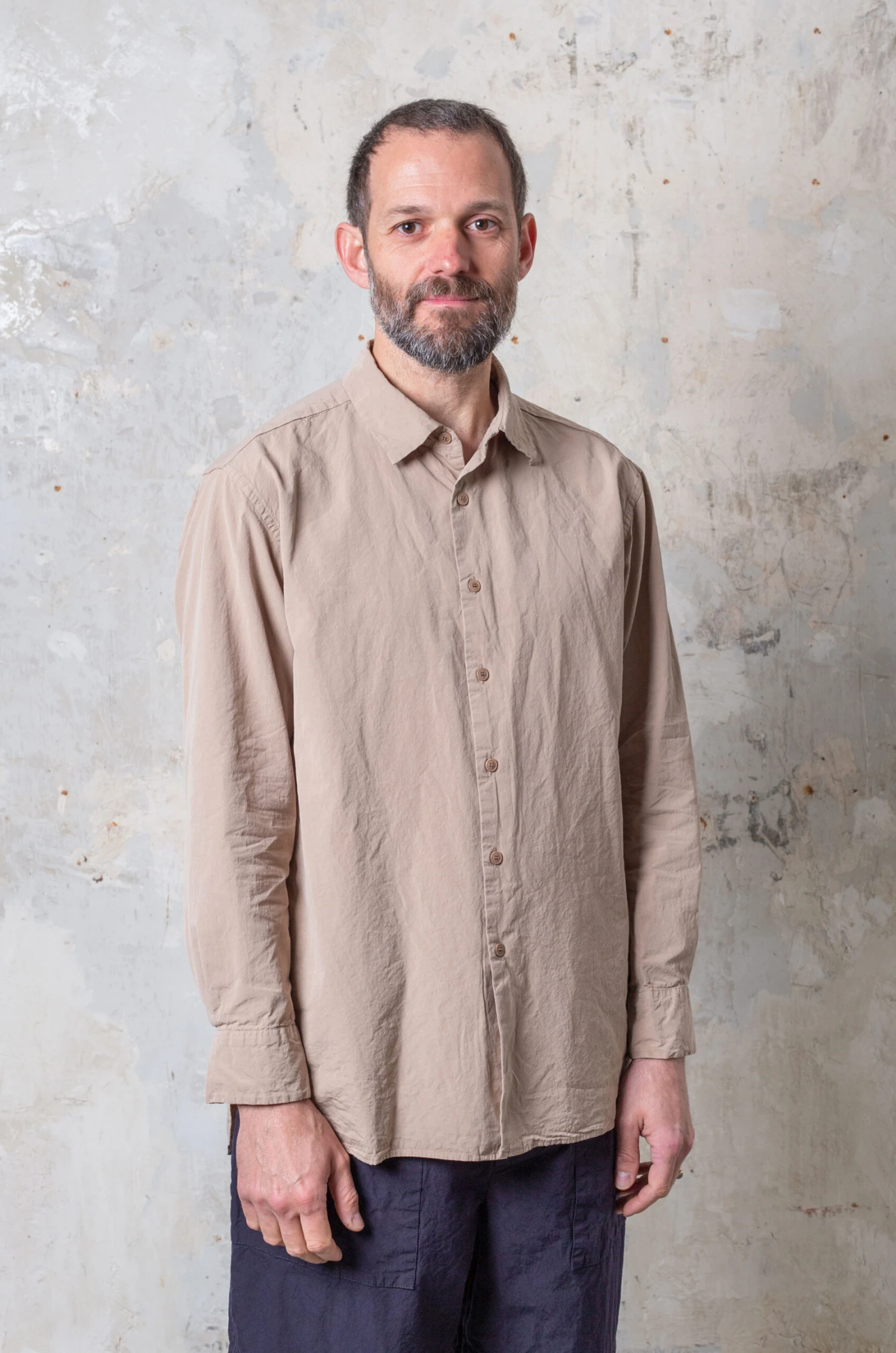 Casey Casey – Big Raccourcie Shirt – Beige 6 Casey Casey – Big Raccourcie Shirt – Beige – Image 4
