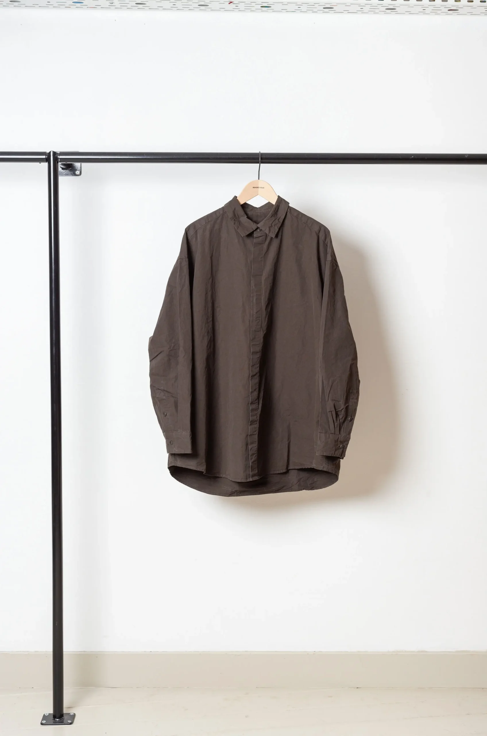 Casey Casey – Volume Shirt 23HC268 – Khaki Tan 7 Casey Casey – Volume Shirt 23HC268 – Khaki Tan – Image 5