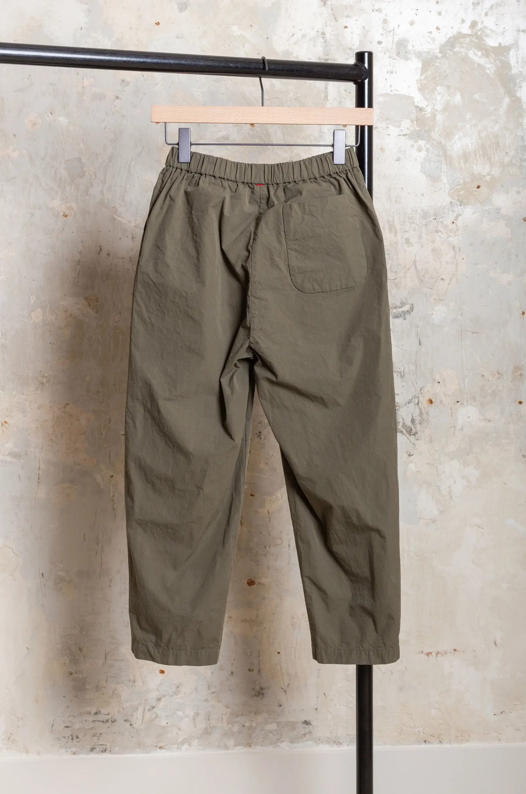 Casey Casey – Fabi Italien Pant Card 22FP208 – Olive 7 Casey Casey – Fabi Italien Pant Card 22FP208 – Olive – Image 5