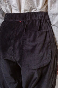 Casey Casey – Verger Pant – Black 14 Casey Casey – Verger Pant – Black -Salomon Boutique rdv casey women 41 scaled 1