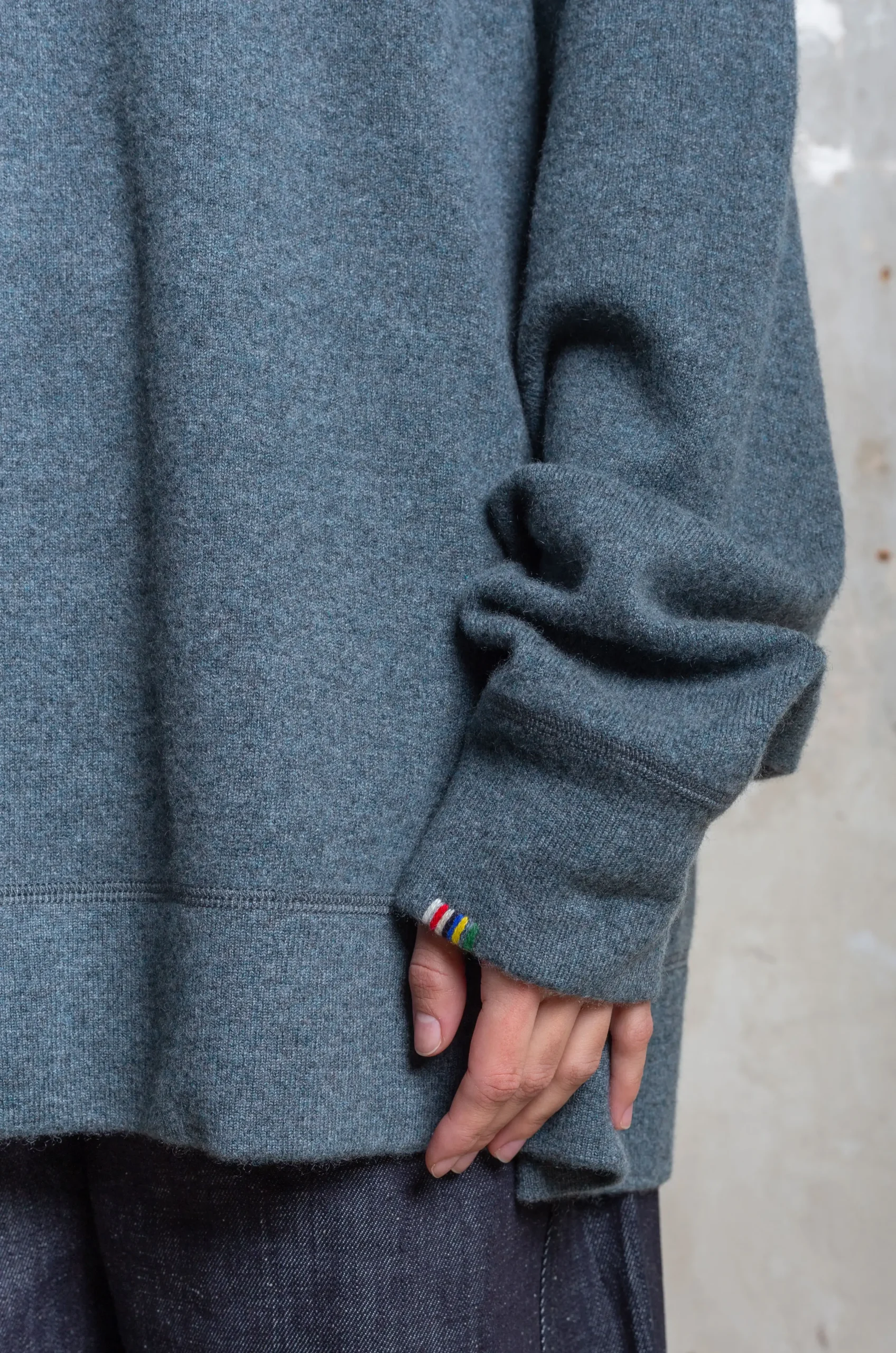 Extreme Cashmere – N°315 Sweat – Wave 6 Extreme Cashmere – N°315 Sweat – Wave – Image 4