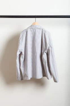 CAWLEY – Dorothy Shirt – Natural/Blue Stripe -Salomon Boutique rdv cawley 30 scaled 1