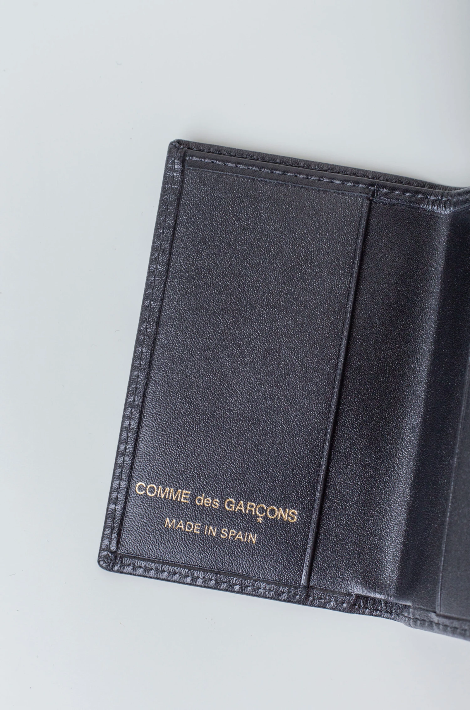 Comme Des Garçons – Wallet Classic No Zip SA6400 – Black 5 Comme Des Garçons – Wallet Classic No Zip SA6400 – Black – Image 3