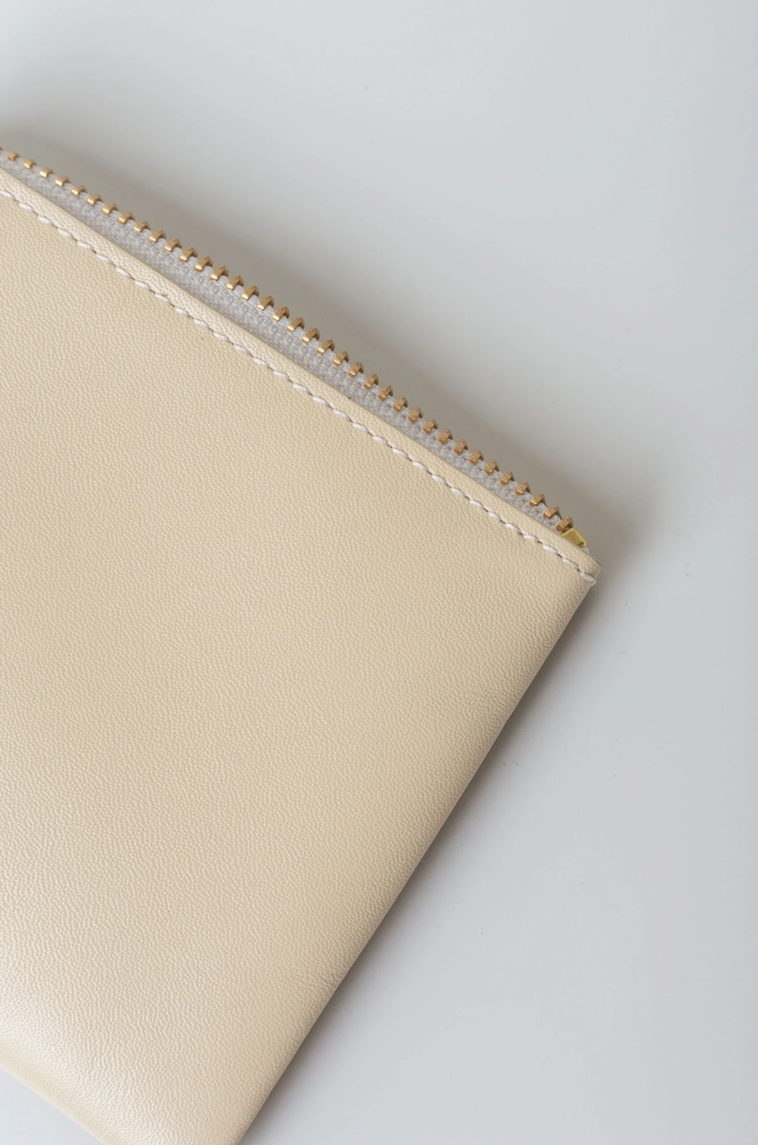 Comme Des Garçons – Wallet Classic Line SA3100 – Ecru 5 Comme Des Garçons – Wallet Classic Line SA3100 – Ecru – Image 3