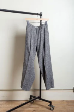 Cellar Door – Vitto Trousers – Resca Nero/Bian -Salomon Boutique rdv cellar door 01 1 scaled 1