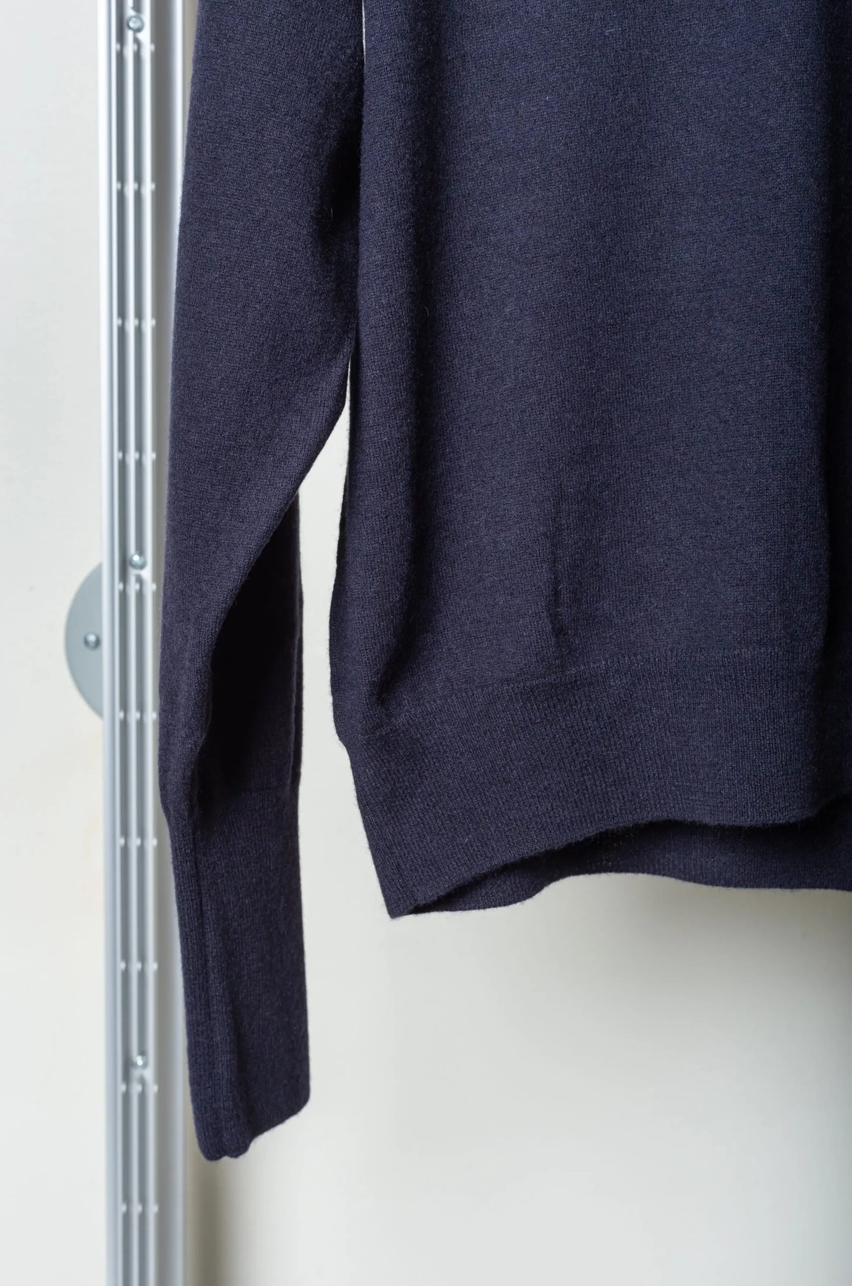 Comoli – Sweater A03-06011 – Navy 5 Comoli – Sweater A03-06011 – Navy – Image 3