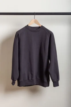 Comoli – Sweat Shirt Z01-05002 – Fade Black 10 Comoli – Sweat Shirt Z01-05002 – Fade Black -Salomon Boutique rdv comoli 20 scaled 2