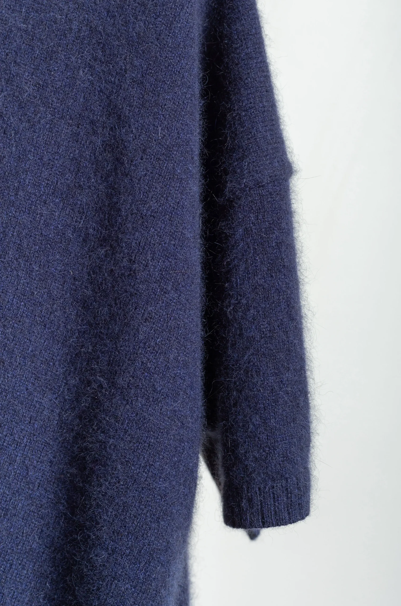 C.T. Plage – Ladies Round Halfsleeve Pullover CT22332L-75 – B.Navy 6 C.T. Plage – Ladies Round Halfsleeve Pullover CT22332L-75 – B.Navy – Image 4