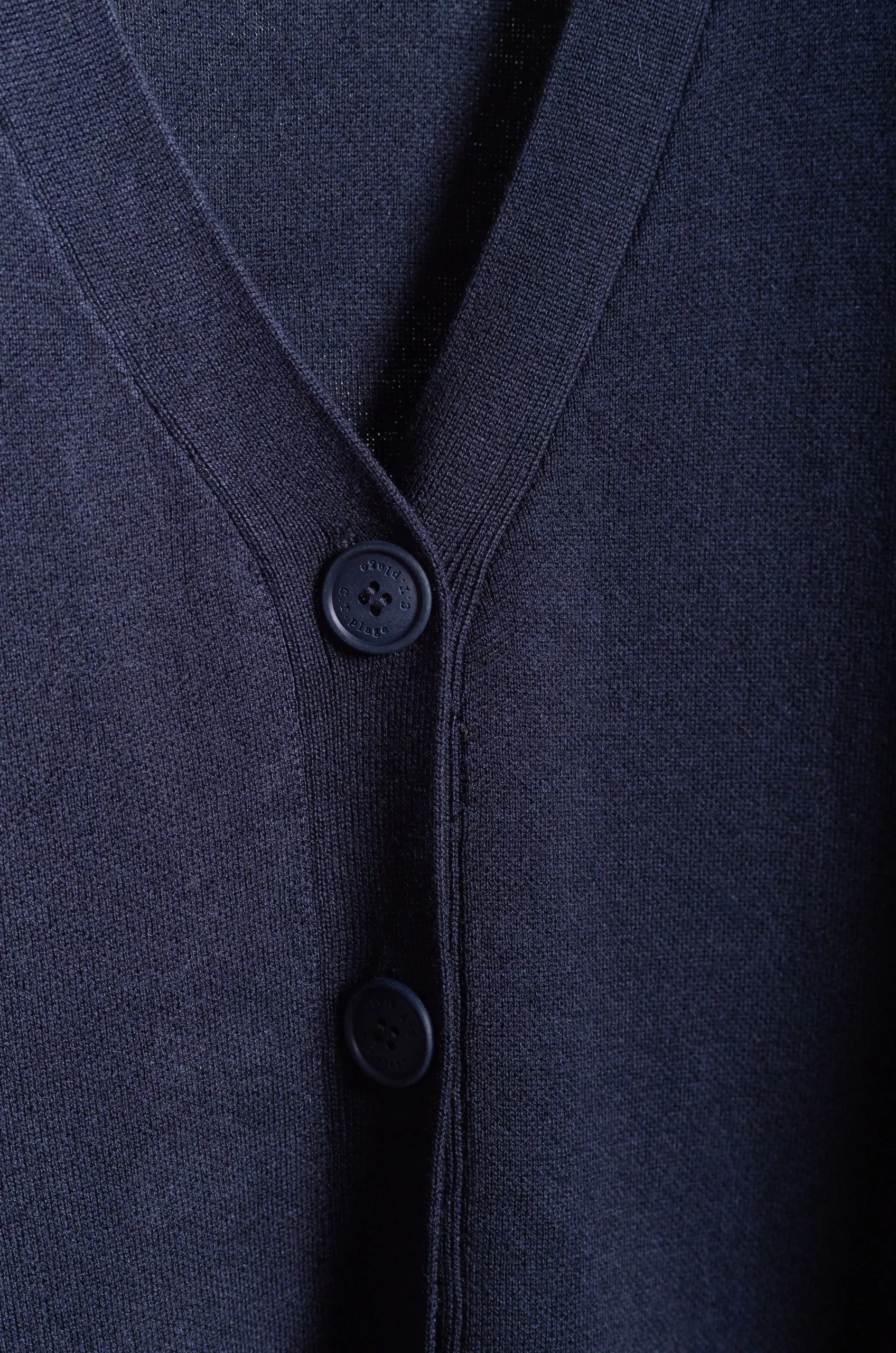 C.T. Plage – Ladies V-neck Sleeveless Cardigan – CT25108-75- B.Navy 7 C.T. Plage – Ladies V-neck Sleeveless Cardigan – CT25108-75- B.Navy – Image 5