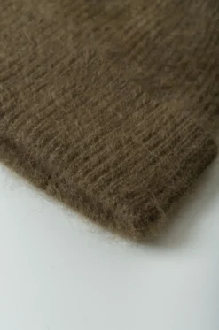 C.T. Plage – Ladies Beanie 5529L -66 – Olive -Salomon Boutique rdv ct plage 69 scaled 1