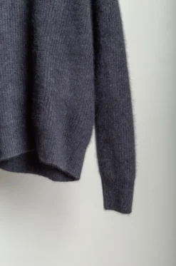 C.T. Plage – Ladies Round Longsleeve Pullover CT23109K-14 – C.Grey 10 C.T. Plage – Ladies Round Longsleeve Pullover CT23109K-14 – C.Grey -Salomon Boutique rdv ctplage 24 scaled 1