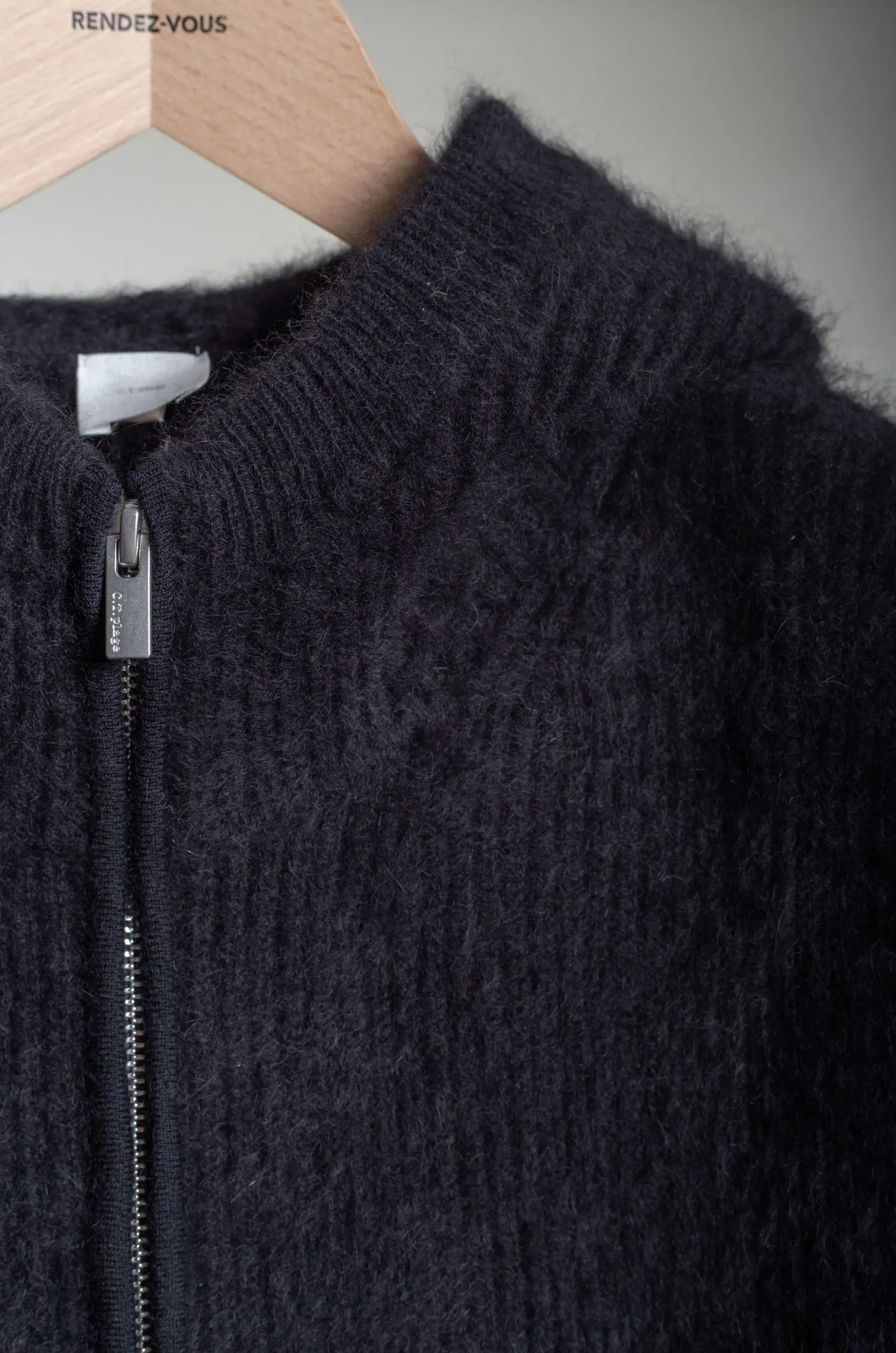 C.T. Plage – Ladies Hood Vest CT24322-15 – Black 6 C.T. Plage – Ladies Hood Vest CT24322-15 – Black – Image 4