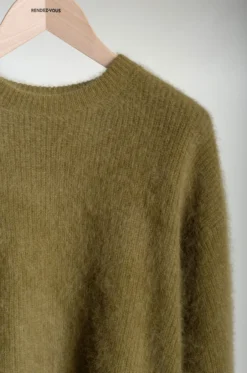 C.T. Plage – Ladies Round Longsleeve Pullover CT23109K-54 – Khaki -Salomon Boutique rdv ctplage 36 scaled 1