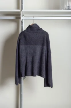 C.T. Plage – Ladies High Neck Longsleeve Pullover CT24330-1515 – Black 11 C.T. Plage – Ladies High Neck Longsleeve Pullover CT24330-1515 – Black -Salomon Boutique rdv ctplage 78 scaled 1