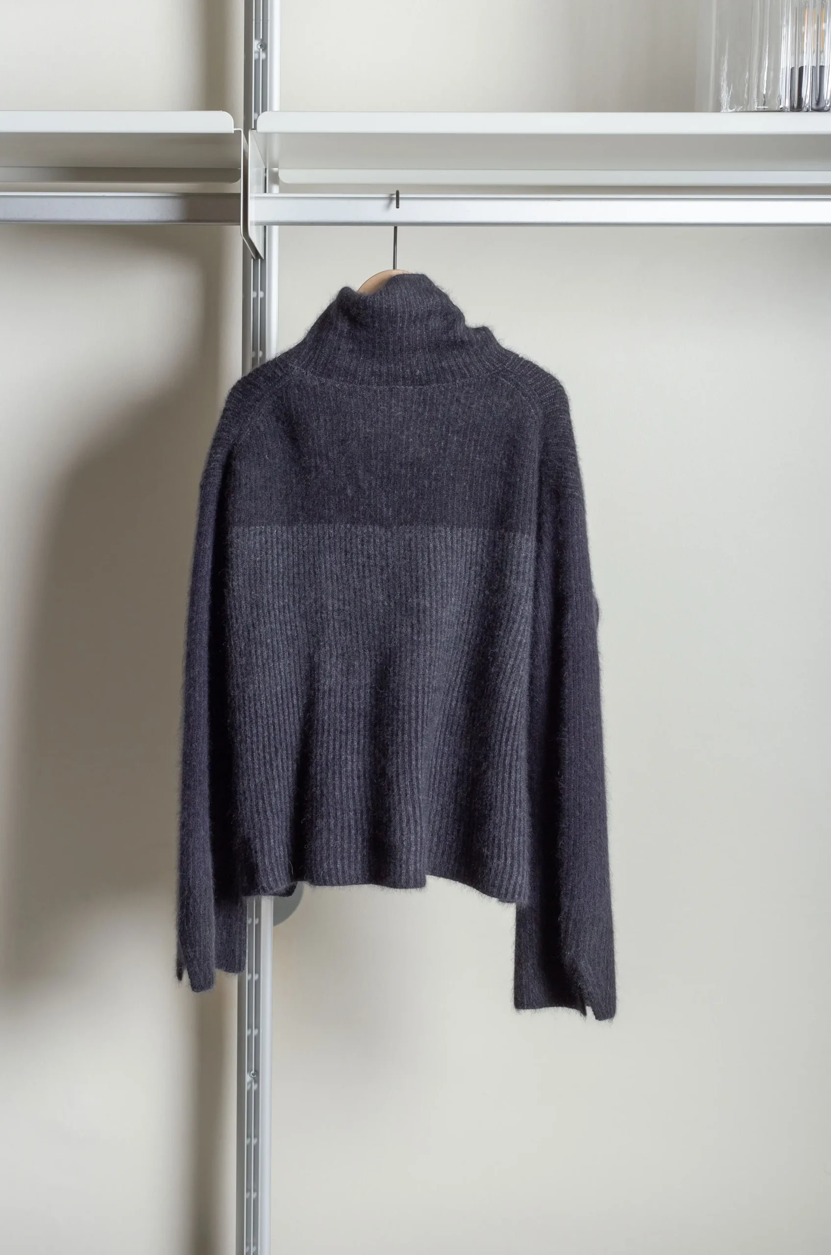 C.T. Plage – Ladies High Neck Longsleeve Pullover CT24330-1515 – Black 7 C.T. Plage – Ladies High Neck Longsleeve Pullover CT24330-1515 – Black – Image 5