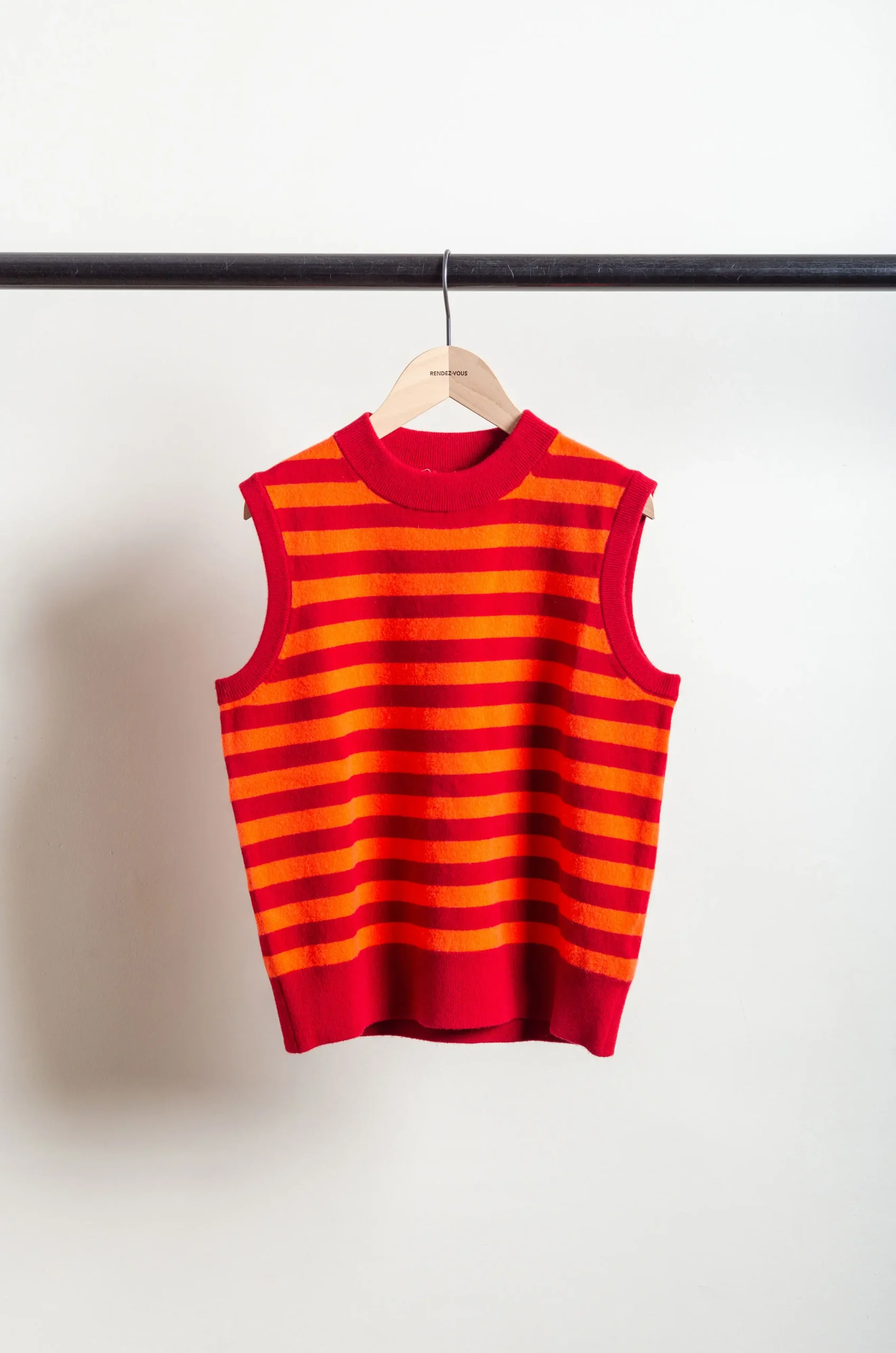 Eleph – Opa Spencer C6010912 – Gamet/Orange Stripe 5 Eleph – Opa Spencer C6010912 – Gamet/Orange Stripe – Image 3